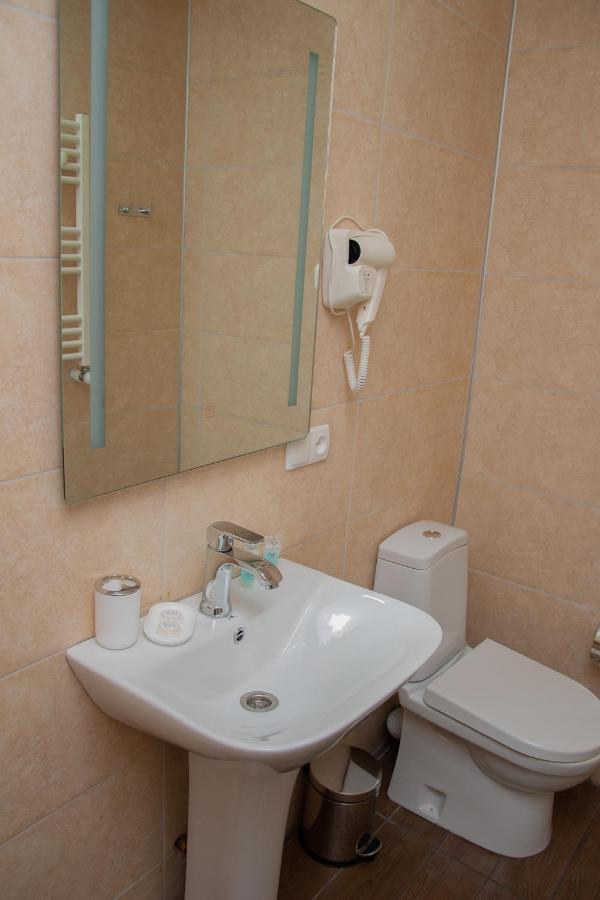 Likani Home Borjomi Ngoại thất bức ảnh