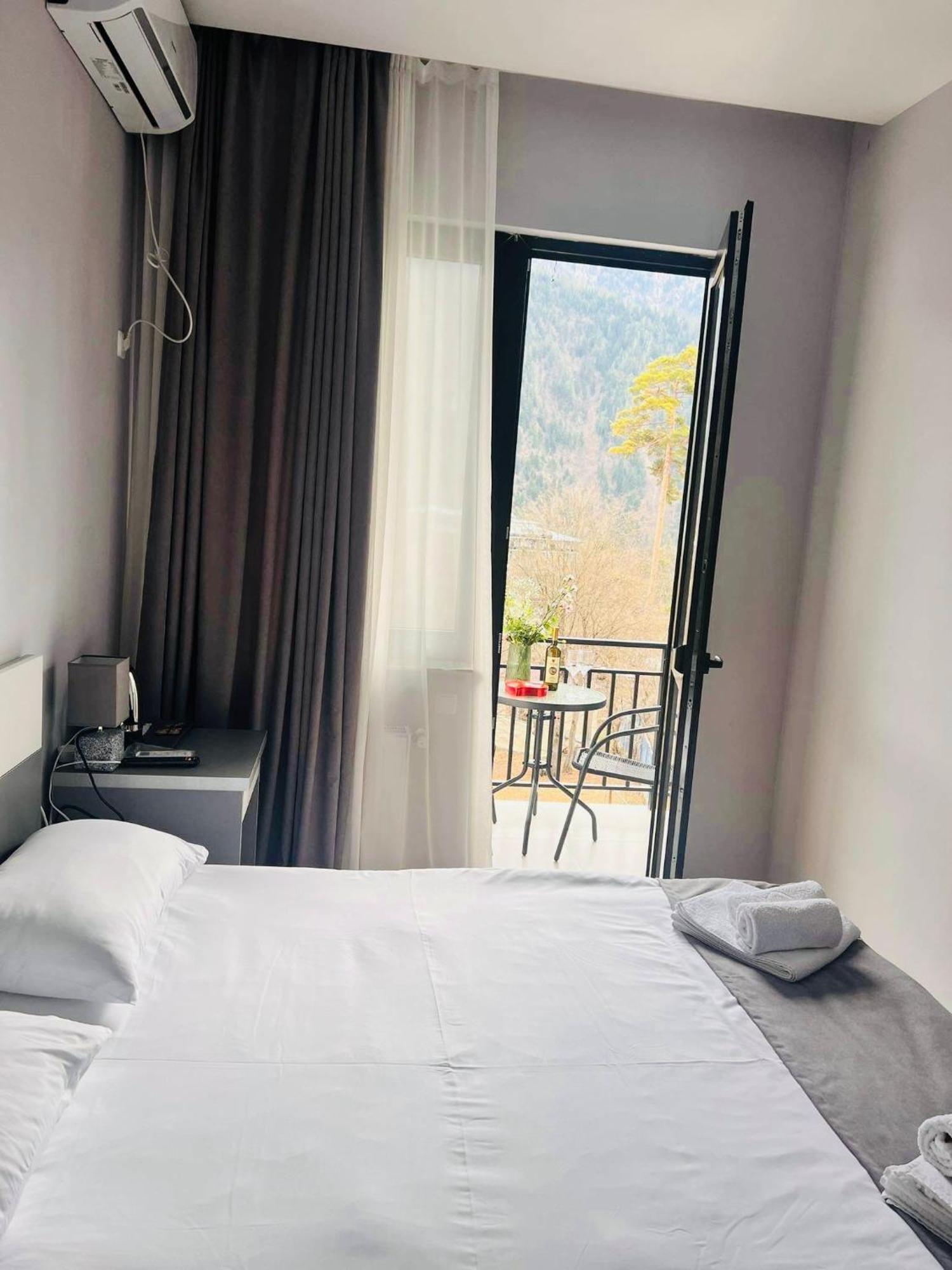 Likani Home Borjomi Ngoại thất bức ảnh